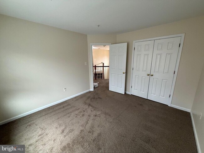 Building Photo - 10106 Garden Valley Ct