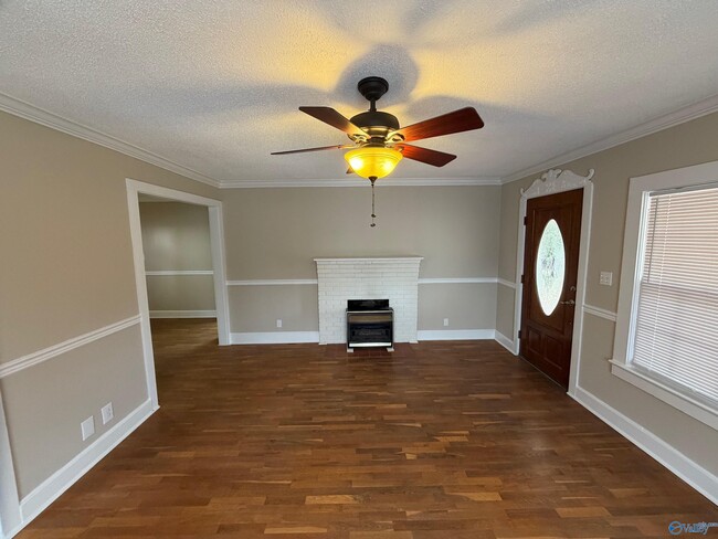 Building Photo - 16519 Market St