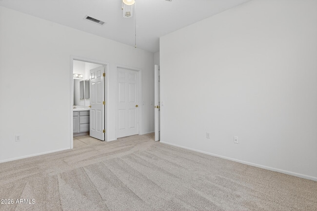 Building Photo - 15796 W Eucalyptus Ct