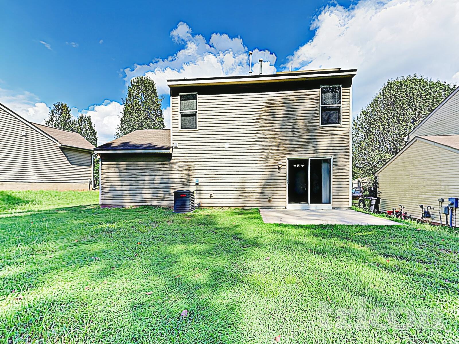 Building Photo - 8927 McAdam Way