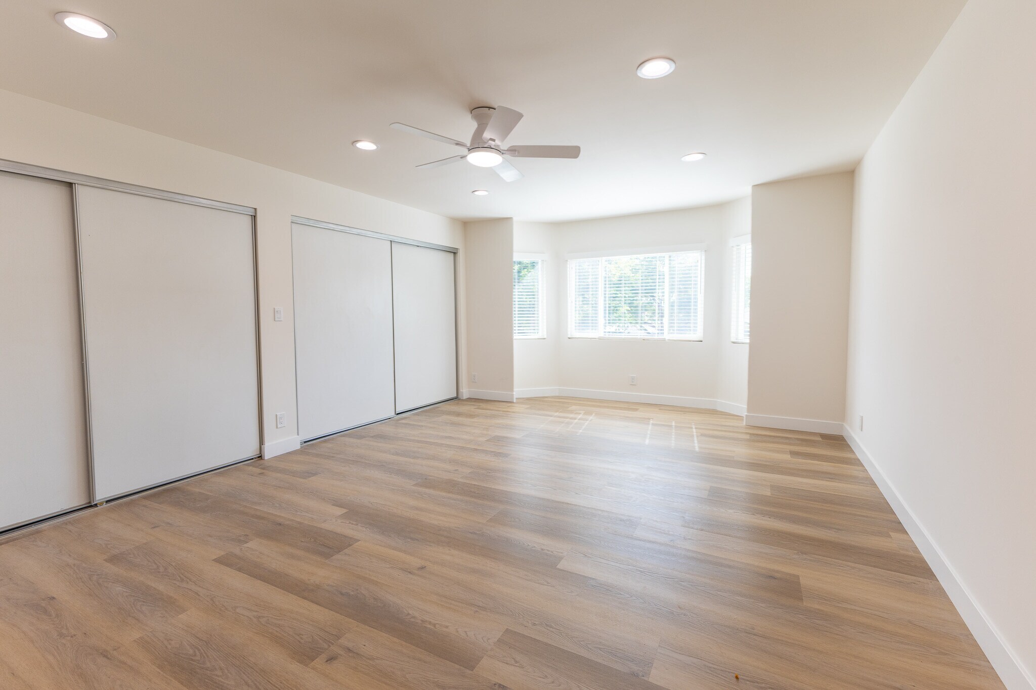 Bedroom 2 - 10342 Dempsey Ave