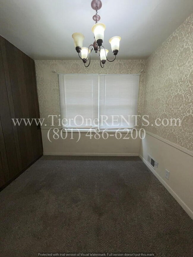 Building Photo - This property offers a NO DEPOSIT option a...