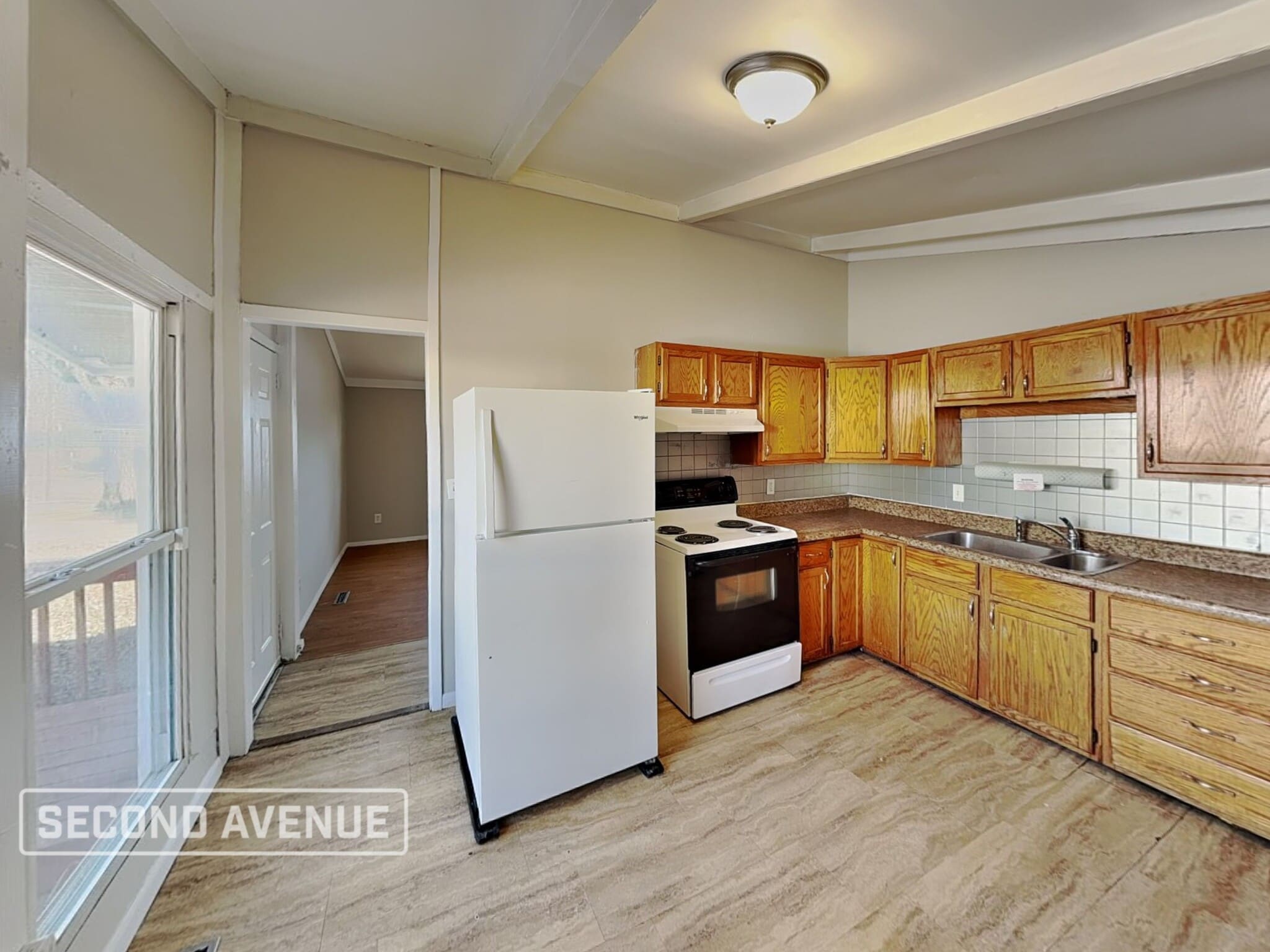 Building Photo - 4007 E 45th St