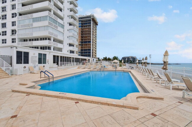 Building Photo - 1200 S Ocean Blvd