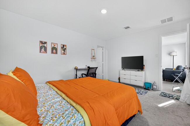 Building Photo - 28523 Texas Sparrow Ln