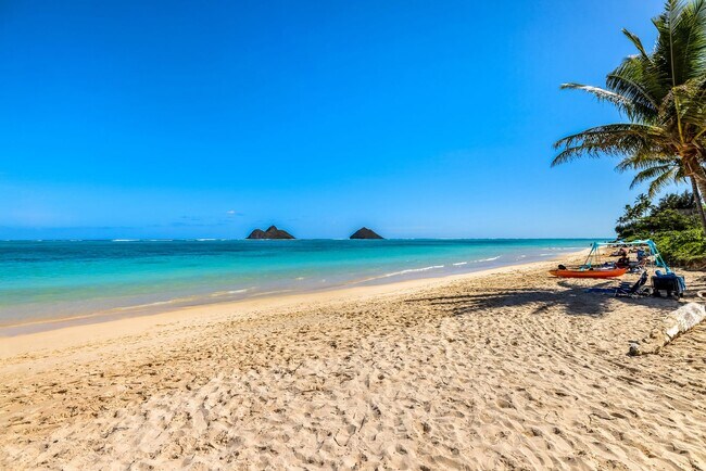 Building Photo - Fully Furnished Home in the Heart of Lanikai