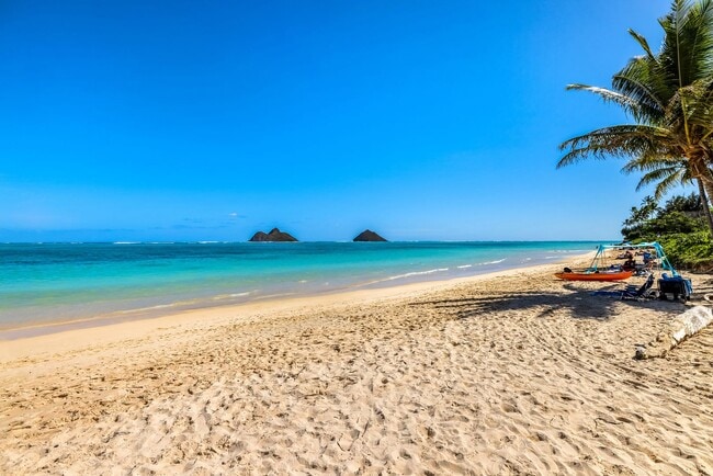 Building Photo - Spend Your Summer in the Heart of Lanikai