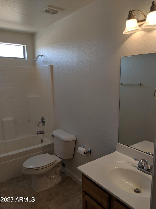 Building Photo - 11439 W Ashley Chantil Dr