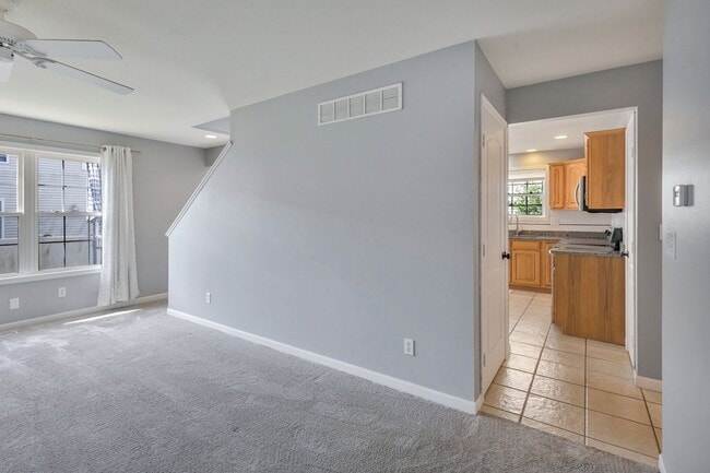 Building Photo - Turnberry Ridge – 3 Bedroom, 2.5 Bath Zero-Lot Home with 2-Car Garage