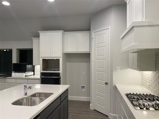 Building Photo - 1235 Rushcroft Wy