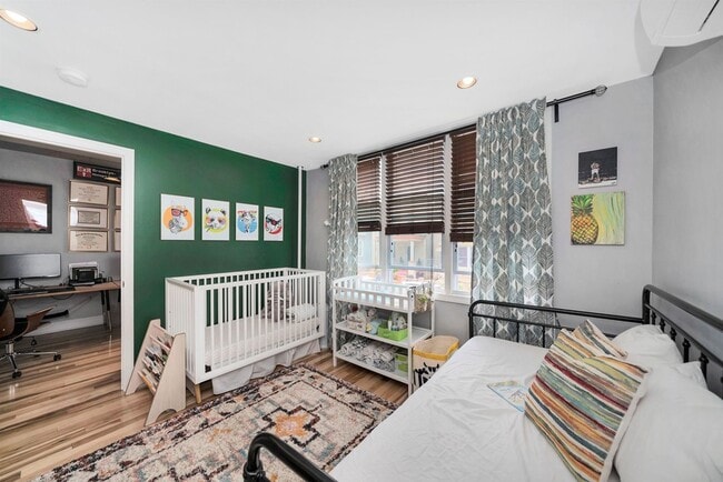 Building Photo - 120 64th St