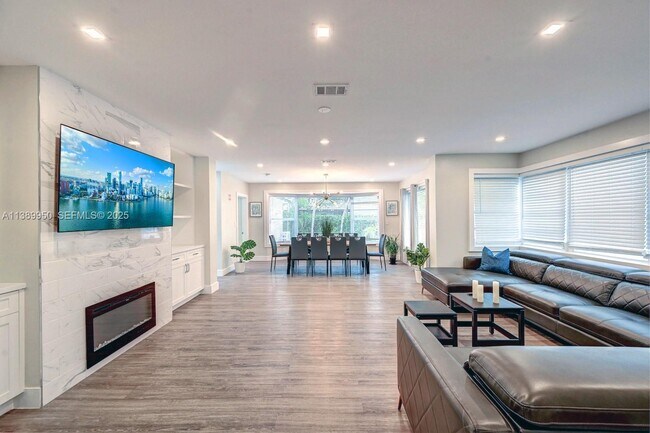 Building Photo - 801 Harrison St