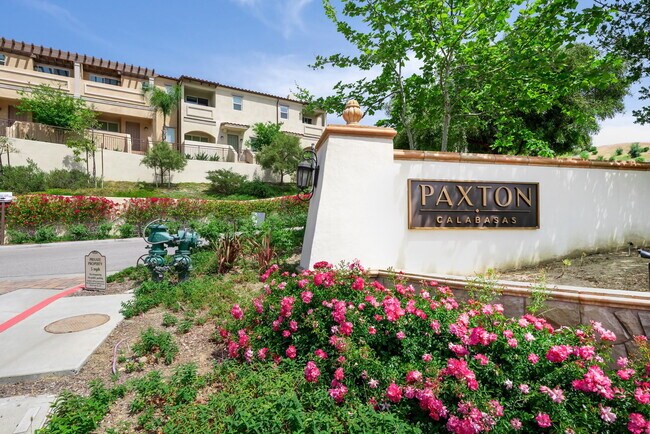 Building Photo - 4430 Paxton Pl