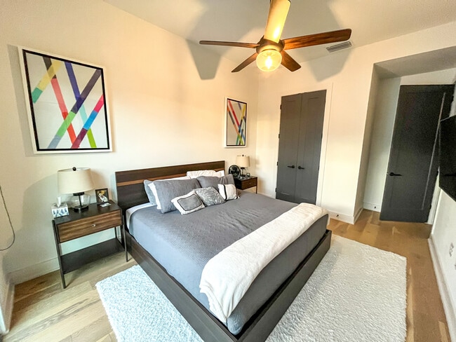 Building Photo - 3700 Clawson Rd