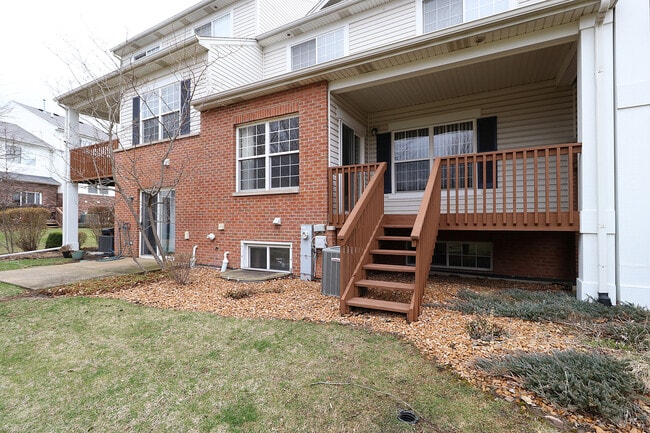 Building Photo - 23055 Ironwood Dr