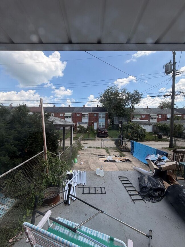 Building Photo - 2017 Kelmore Rd