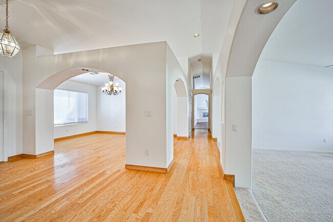 Building Photo - 6025 Egan Crest Dr