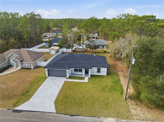Building Photo - 2275 W Linden Dr