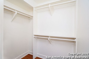 Building Photo - 302 W Silver Sands Dr