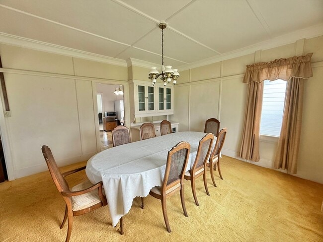 Building Photo - Partially Furnished Spacious 5 Bedroom / 2 Bathroom Home with Ocean View – Sandhills