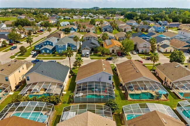 Building Photo - 128 Emeraldview Ave