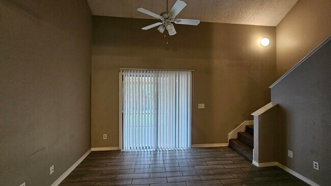 Building Photo - 7655 Melissa Ct