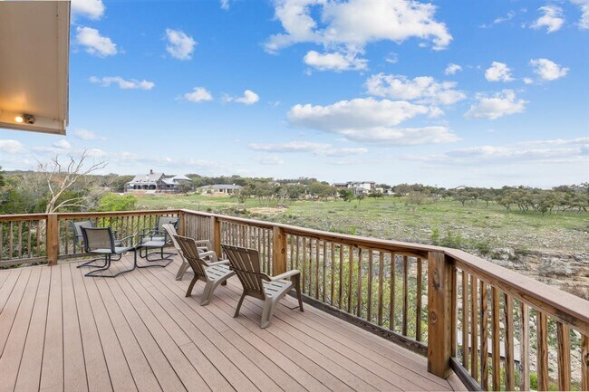 Building Photo - 22518 Felicia Dr