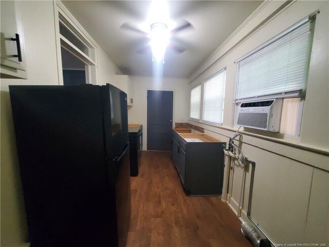 Building Photo - 508 S Magnolia Ave