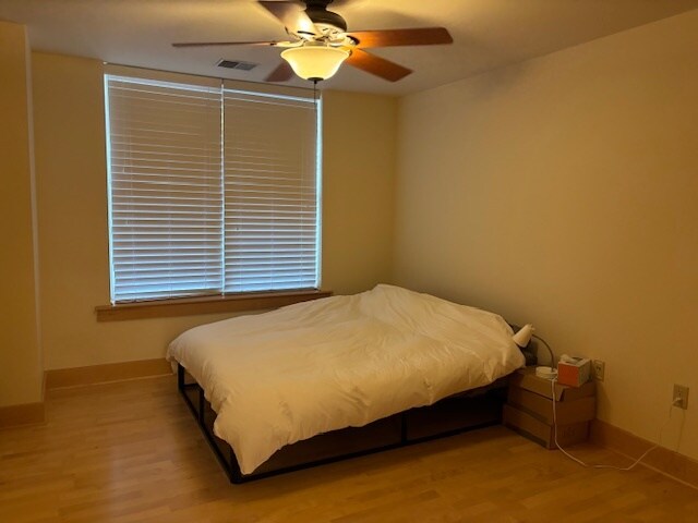 Building Photo - 360 W Washington Ave