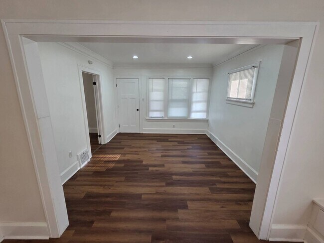Building Photo - 12417 Soika Ave