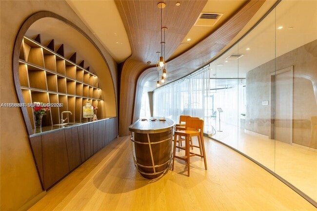 Building Photo - 1000 Brickell Plaza