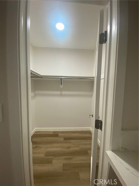 Building Photo - 404 N Broadway