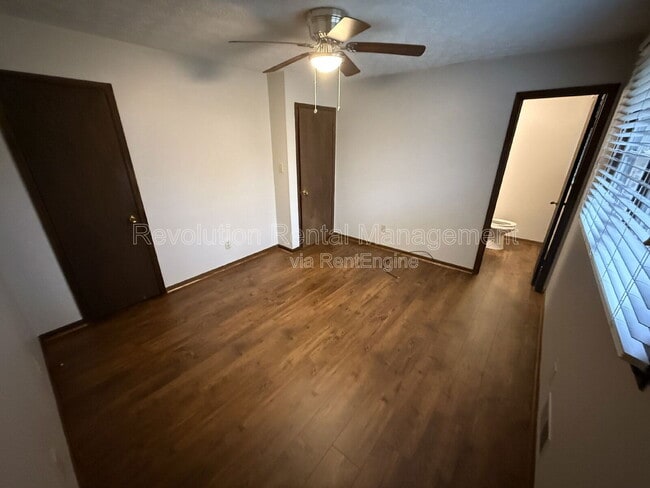 Building Photo - 500 Terry Dr