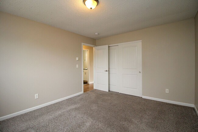 Building Photo - yanke02