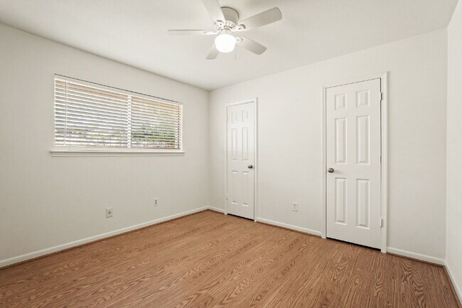Building Photo - Recently updated 3-bedroom, 2-bath home in...