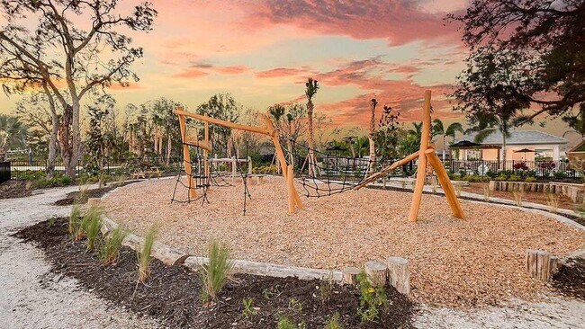 Building Photo - 15013 Shady Palms Ln