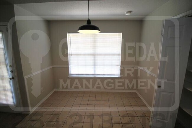 Building Photo - Spacious 3-Bed, 2-Bath Home in Prime Killeen Location!