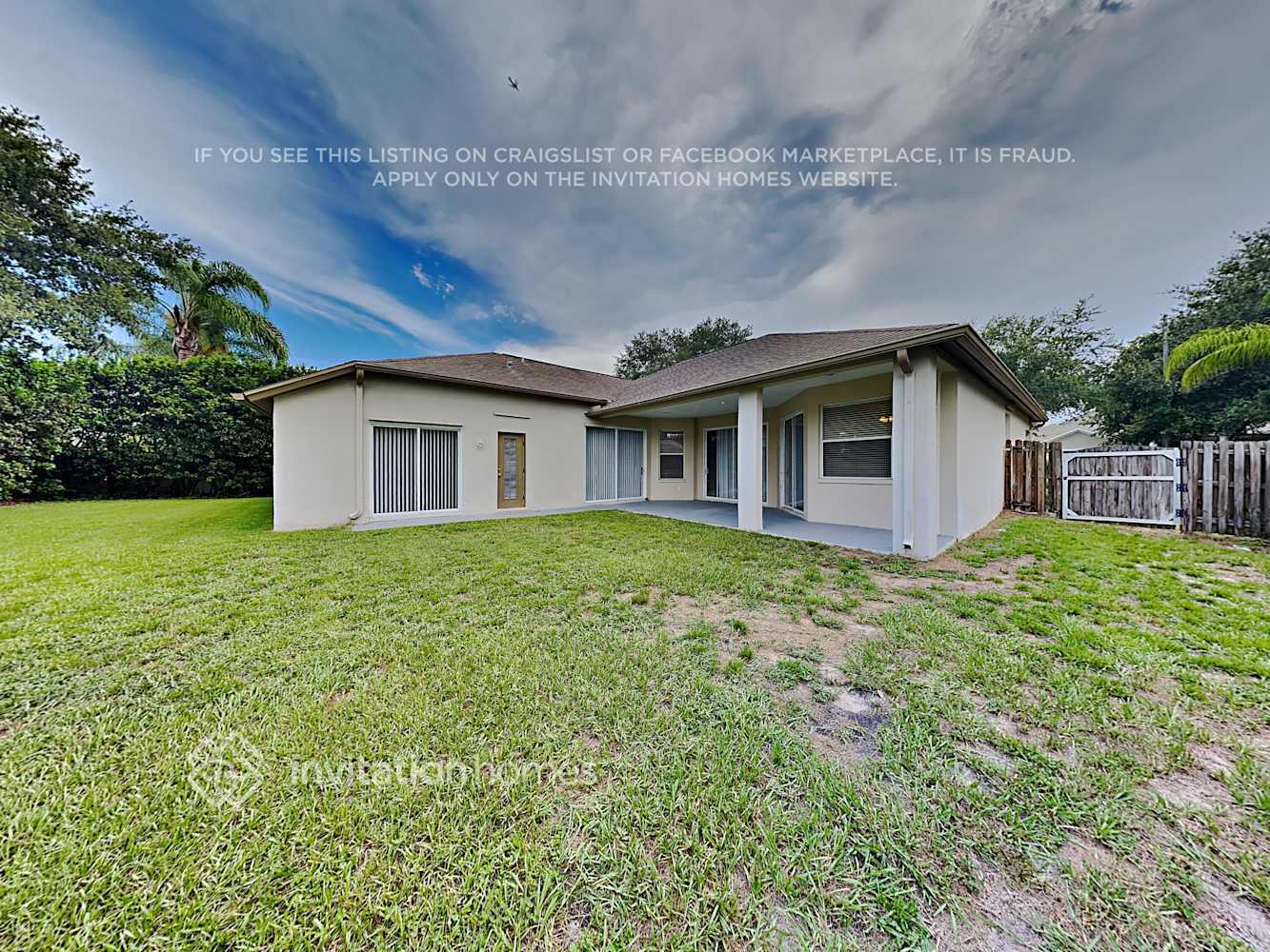 Building Photo - 9424 Clover Glen Dr