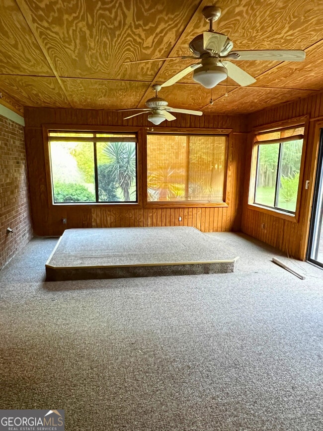 Building Photo - 156 Ardith Ln