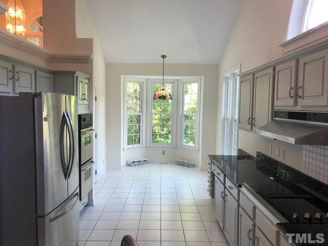 Building Photo - 1019 Woodhall Ln