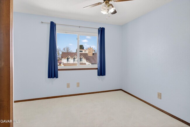 Building Photo - 41537 Poplar Cir