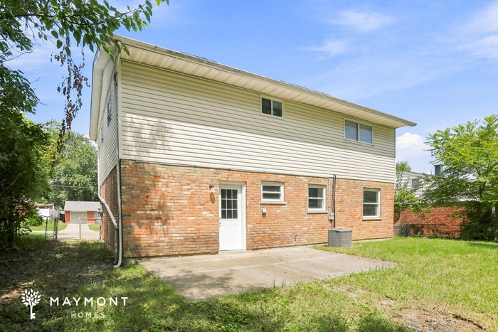Building Photo - 11952 Wincanton Dr