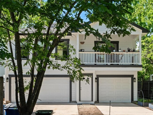 Building Photo - 5209 Evans Ave