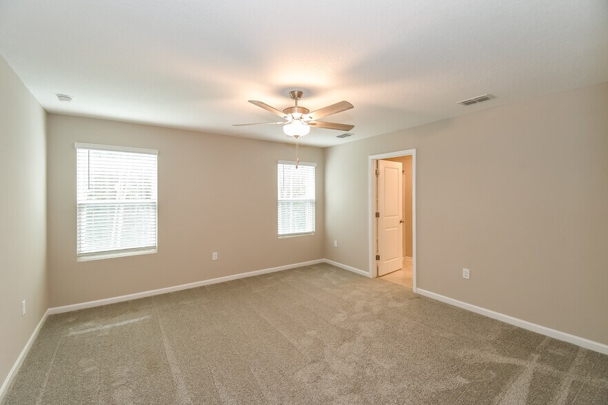 Building Photo - 9190 Joannes Wy