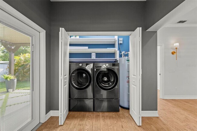 Building Photo - 967 49th Ave N