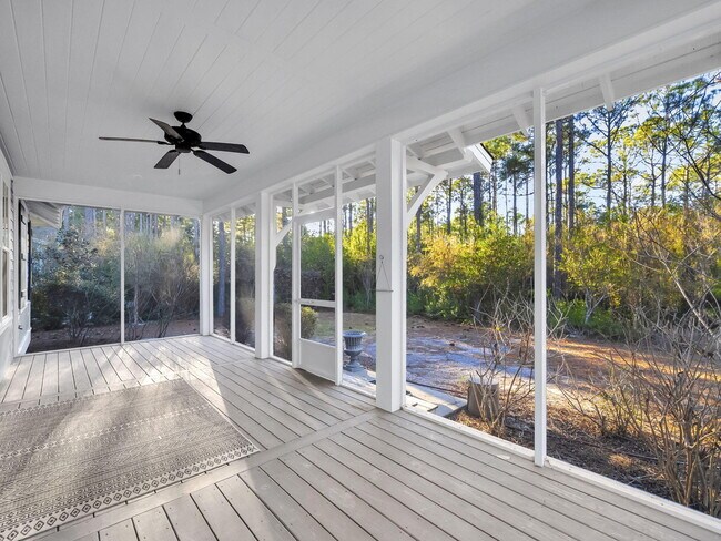 Building Photo - 741 Breakers Street