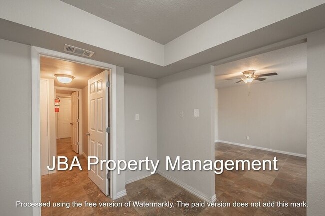 Building Photo - 1761 Belshire-