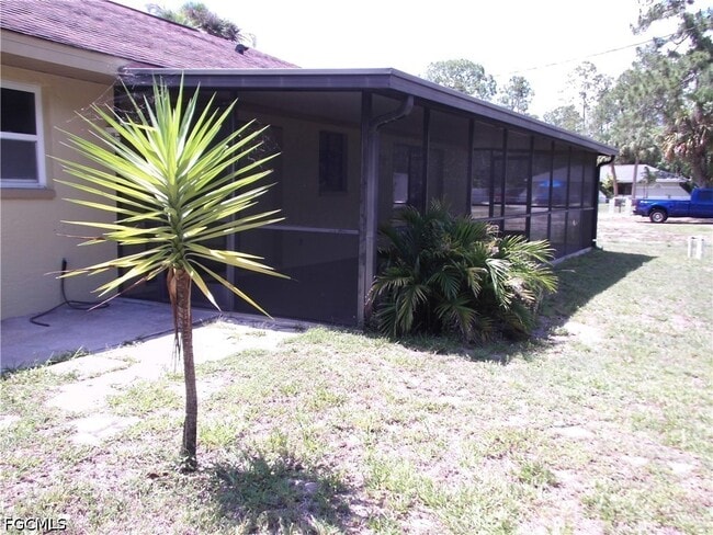 Building Photo - 426 Hamilton Ave