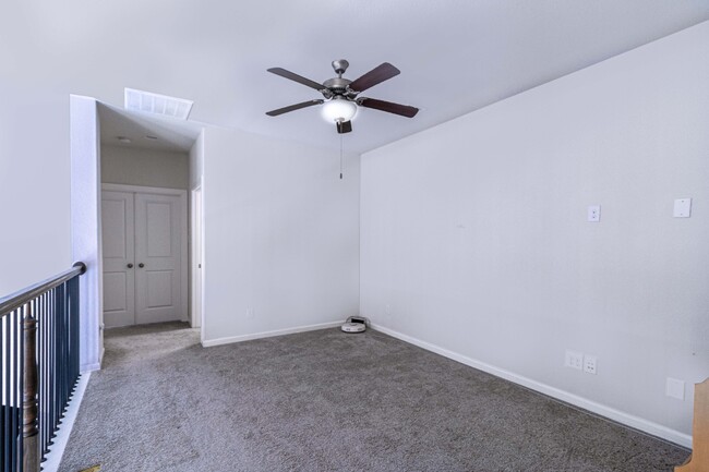 Building Photo - 3623 Carlsbad Way