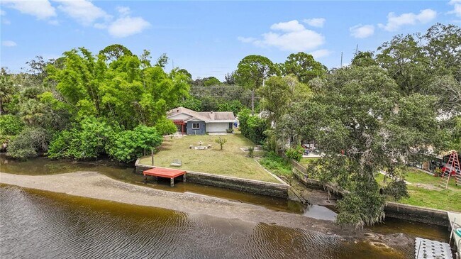 Building Photo - 8916 Memorial Hwy